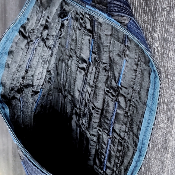 Rare Kao Pao Shu blue and black Charlie bag - Picture 7 of 14